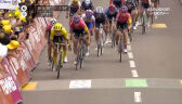 Grupa liderki na mecie 4. etapu Tour de France Femmes