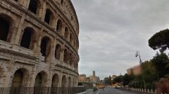 Rzymskie Koloseum można zobaczyć od zewnątrz 