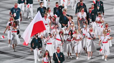 Reprezentacja Polski podczas ceremonii otwarcia igrzysk. Nagranie