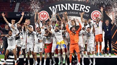 Eintracht triumfuje w Lidze Europy. Przesądziły rzuty karne