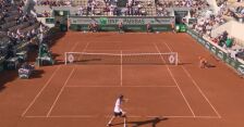 Skrót meczu Alexander Zverev - Brandon Nakashima w 3. rundzie Rolanda Garrosa