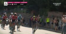 Atak Carapaza na 28 km przed metą 14. etapu Giro d'Italia